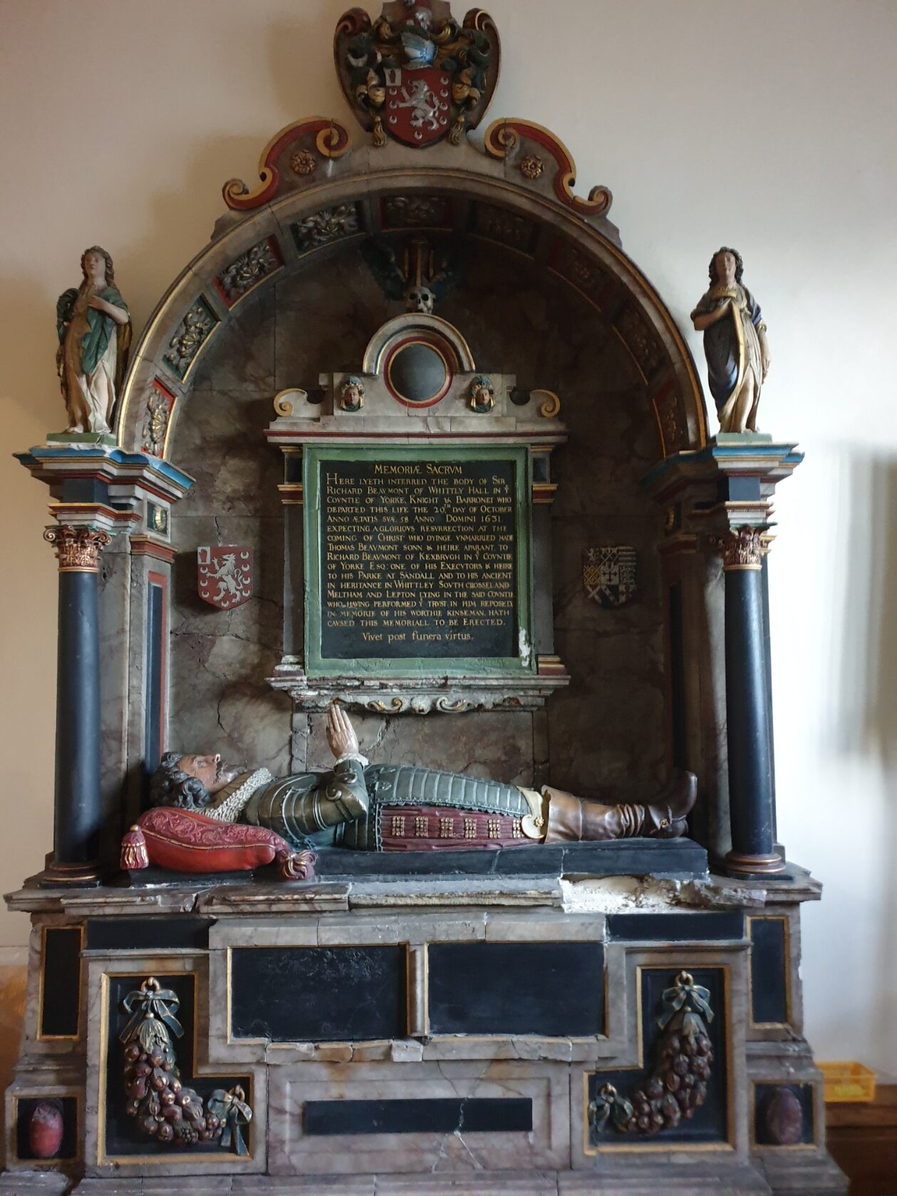 Effigy of Sir Richard in Kirkheaton St. John’s Church Effigy of Sir Richard in Kirkheaton St. John's Church
